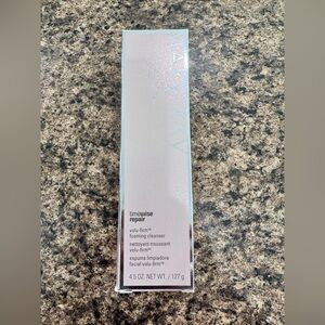 Mary Kay Timewise Repair Volu-Firm Foaming Cleanser, 053074